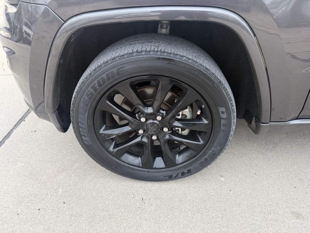 Jeep Grand Cherokee Laredo X 4x4 2021