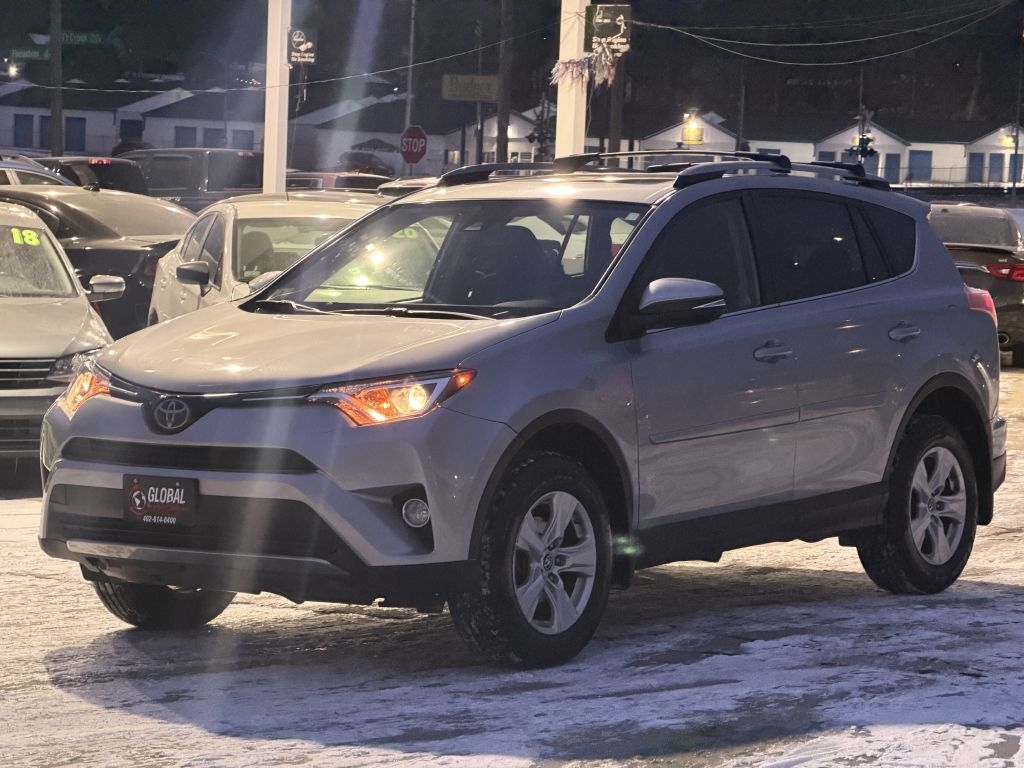 Toyota RAV4 Adventure AWD (Natl) 2018