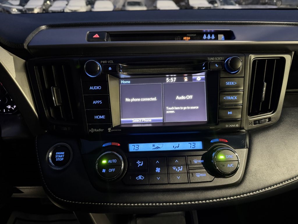 Toyota RAV4 Adventure AWD (Natl) 2018