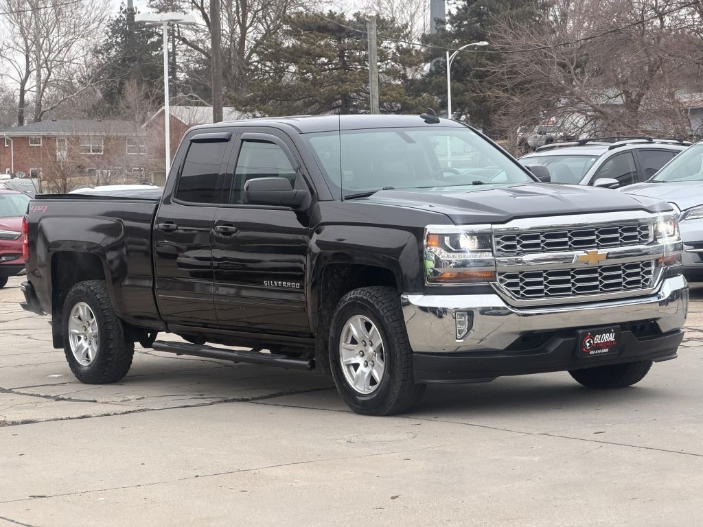 Chevrolet Silverado 1500 4WD Double Cab 143.5" LT w/1LT 2018