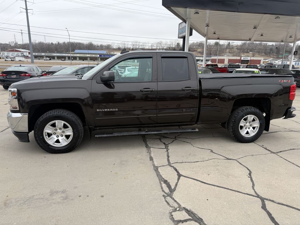 Chevrolet Silverado 1500 4WD Double Cab 143.5" LT w/1LT 2018