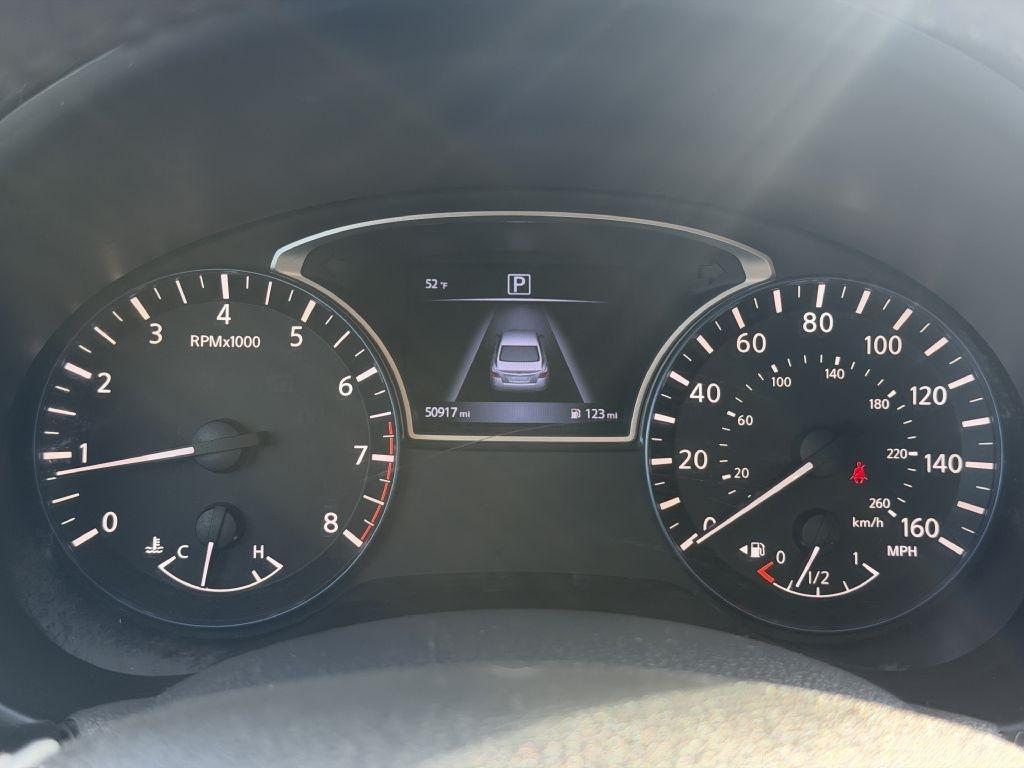 Nissan Altima 2.5 SR Sedan 2017