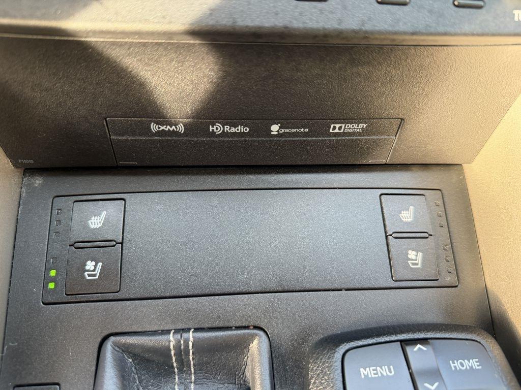 Lexus IS 300 4dr Sdn AWD 2016