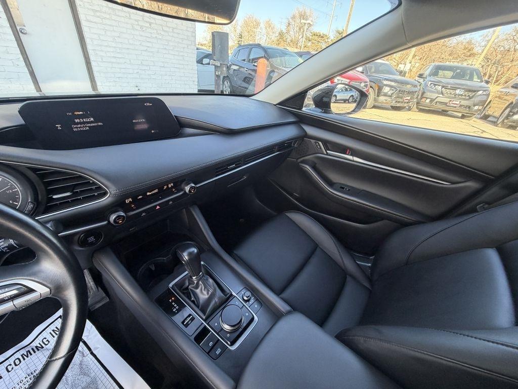 Mazda Mazda3 Sedan Select Package AWD 2020