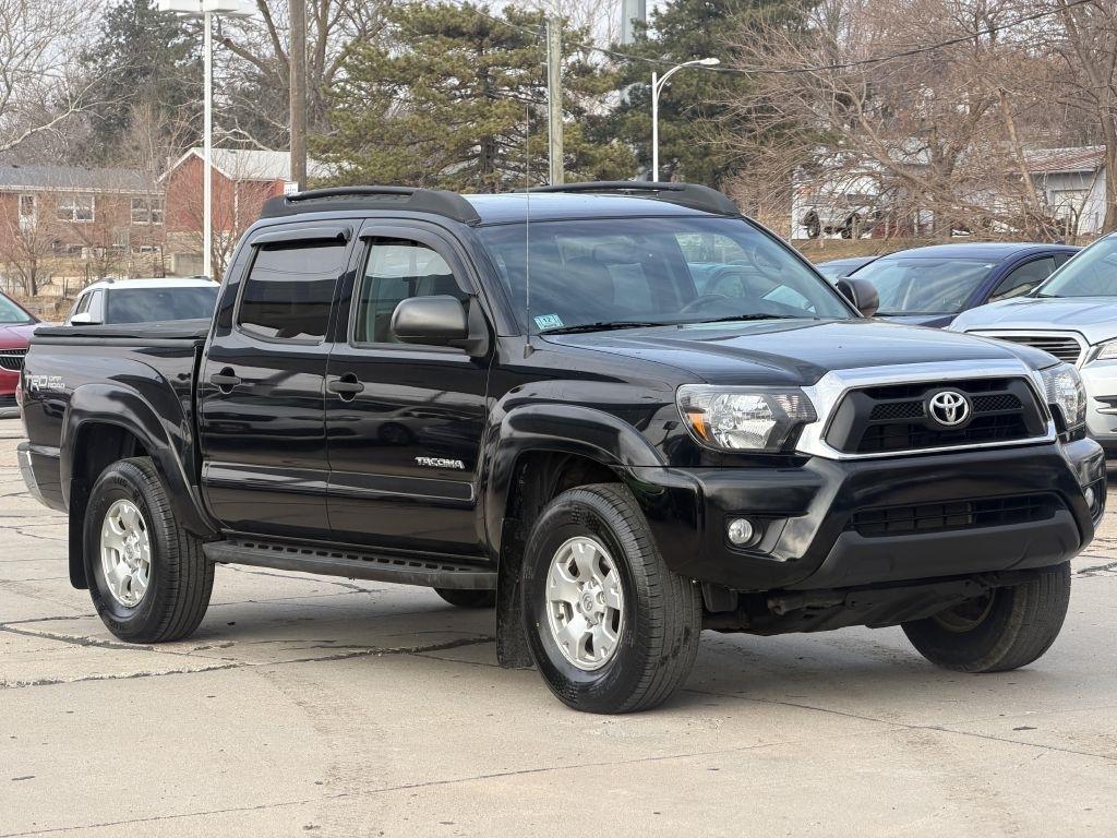 Toyota Tacoma 4WD Double Cab V6 MT (Natl) 2013