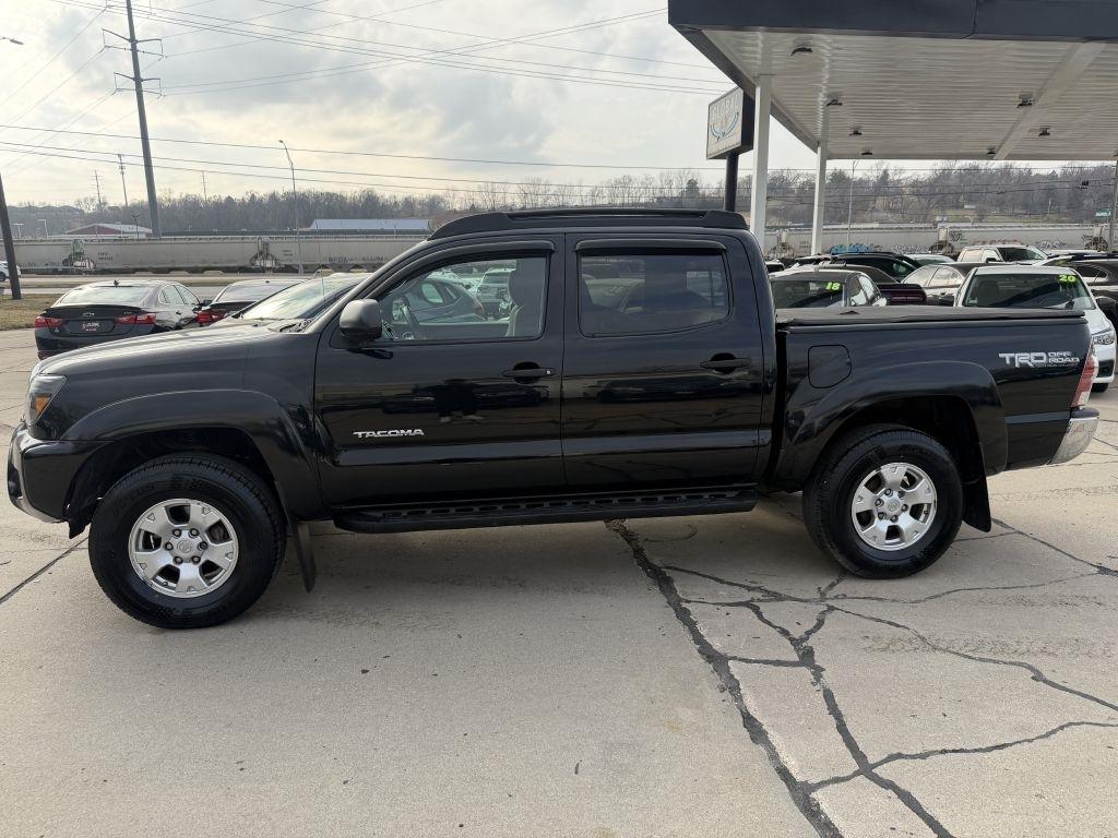 Toyota Tacoma 4WD Double Cab V6 MT (Natl) 2013