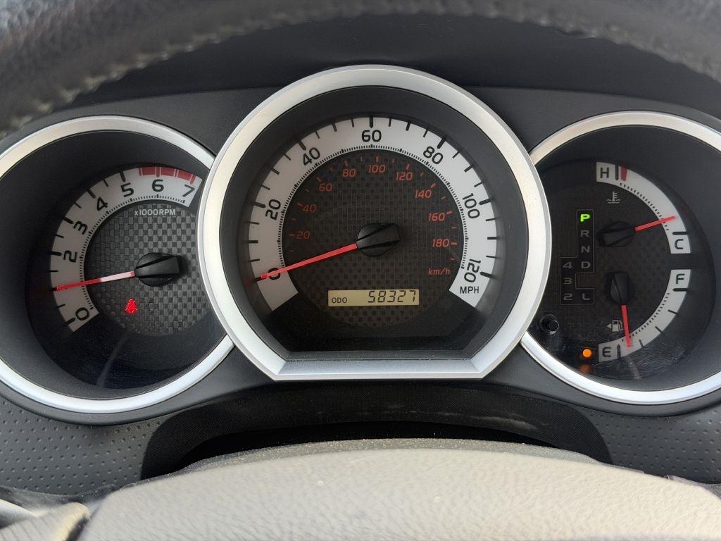 Toyota Tacoma 4WD Double Cab V6 MT (Natl) 2013