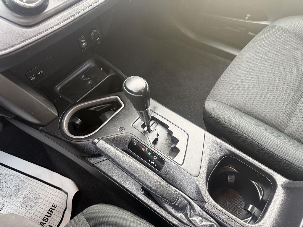 Toyota RAV4 AWD 4dr LE (Natl) 2016