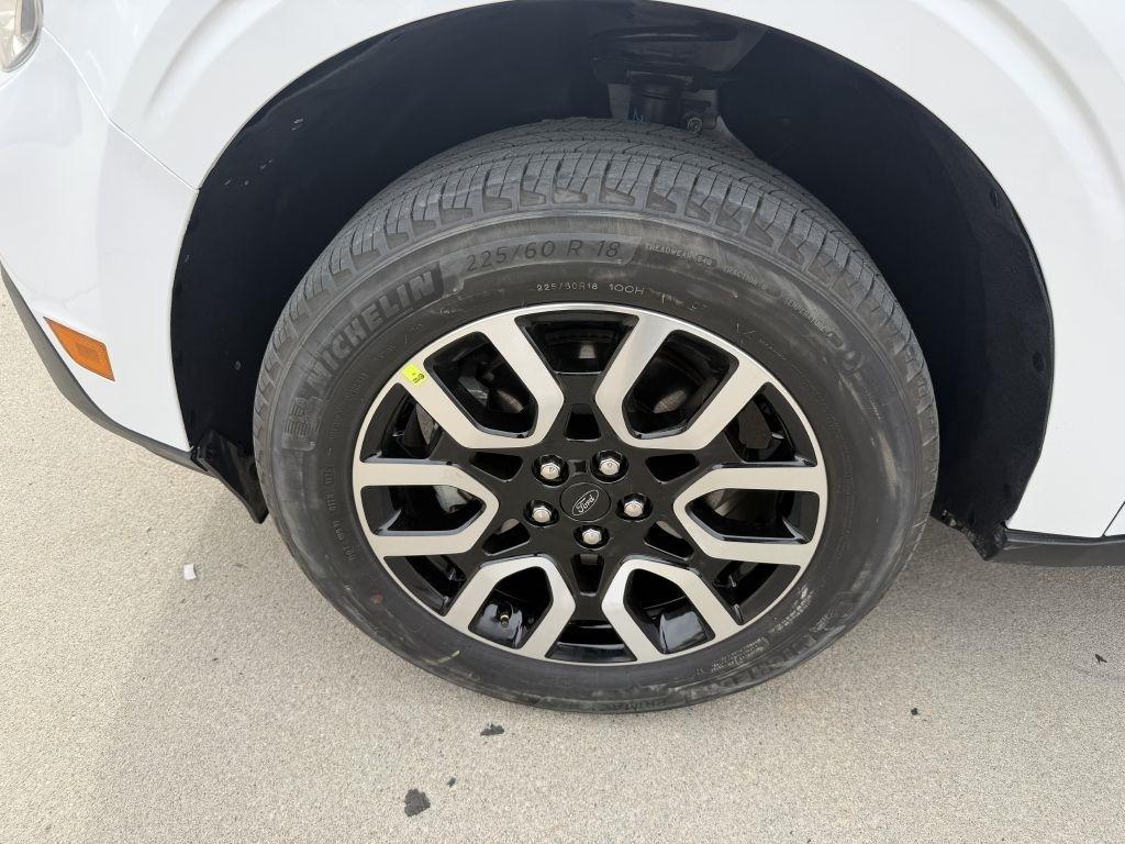 Ford Maverick Lariat AWD SuperCrew 2024