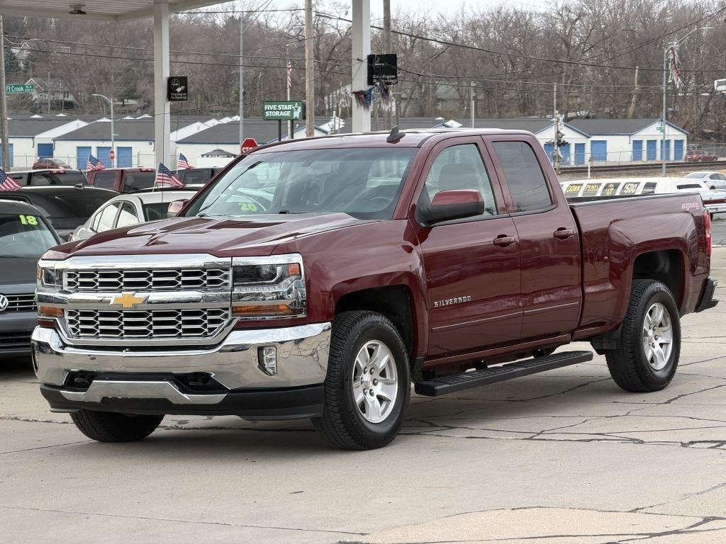 Chevrolet Silverado 1500 4WD Double Cab 143.5" LT w/1LT 2017