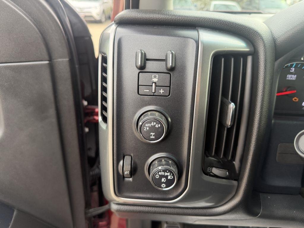 Chevrolet Silverado 1500 4WD Double Cab 143.5" LT w/1LT 2017