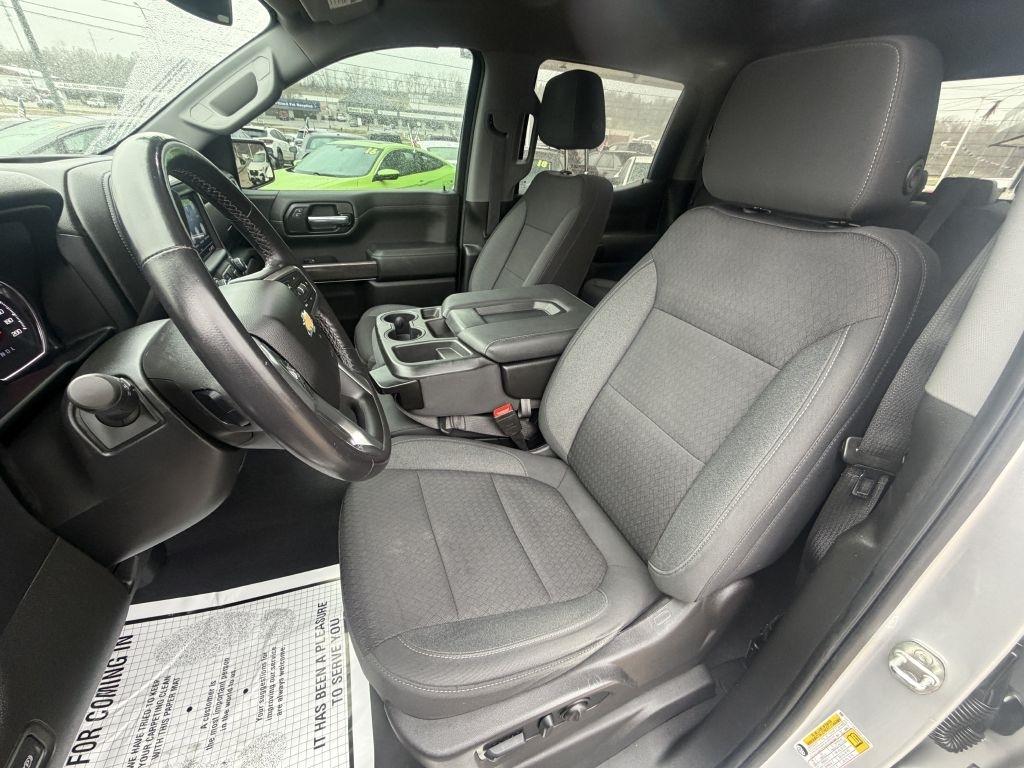 Chevrolet Silverado 1500 LTD 4WD Crew Cab 147" LT 2022