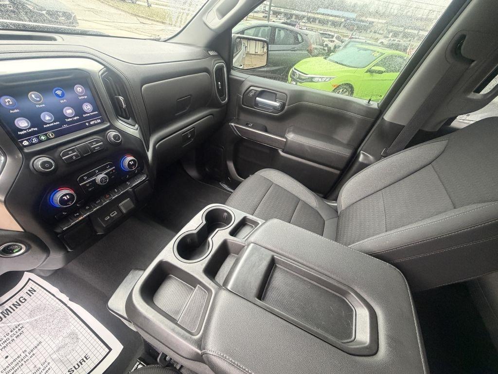 Chevrolet Silverado 1500 LTD 4WD Crew Cab 147" LT 2022