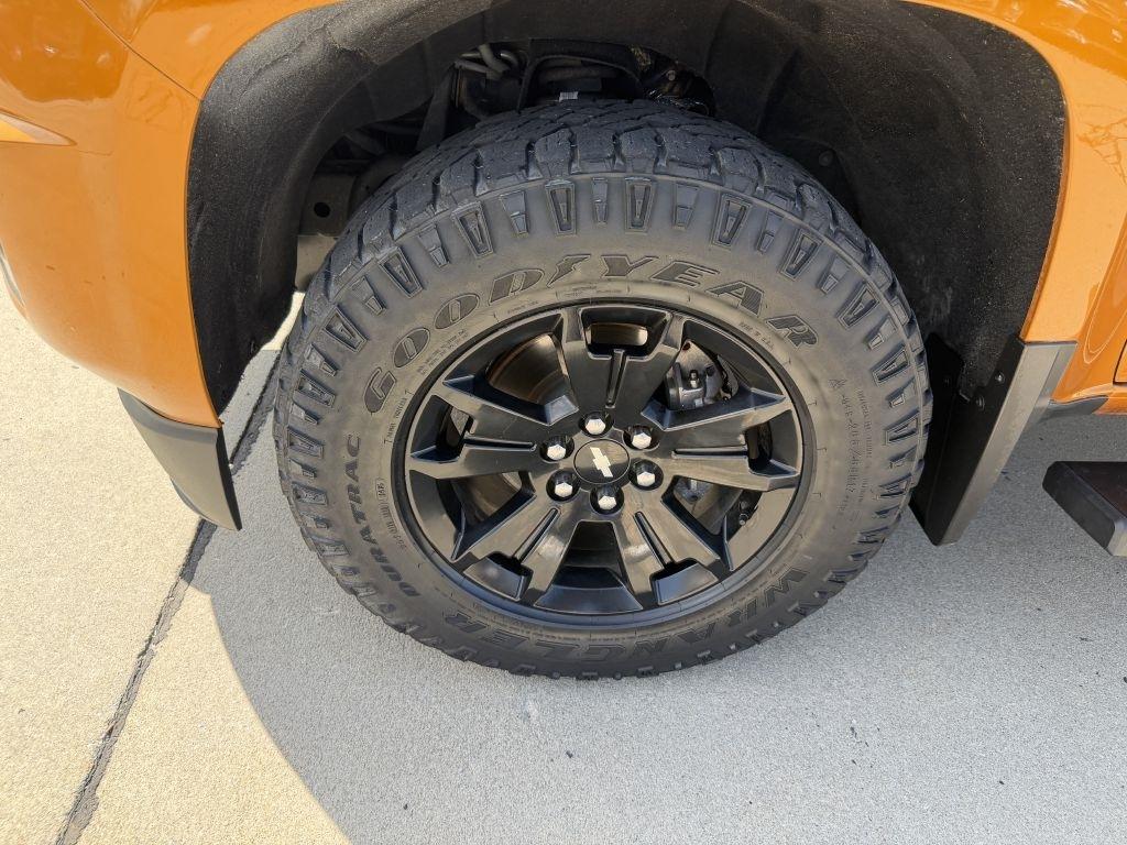 Chevrolet Colorado 4WD Crew Cab 128.3" LT 2017