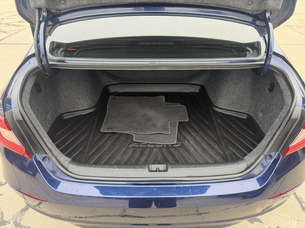 Honda Accord Sedan LX 1.5T CVT 2020