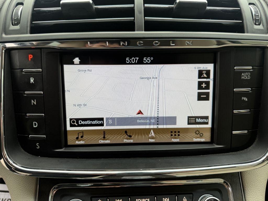 Lincoln Continental Select FWD 2017