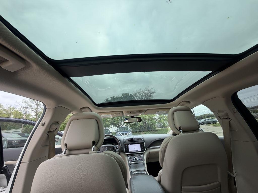 Lincoln Continental Select FWD 2017