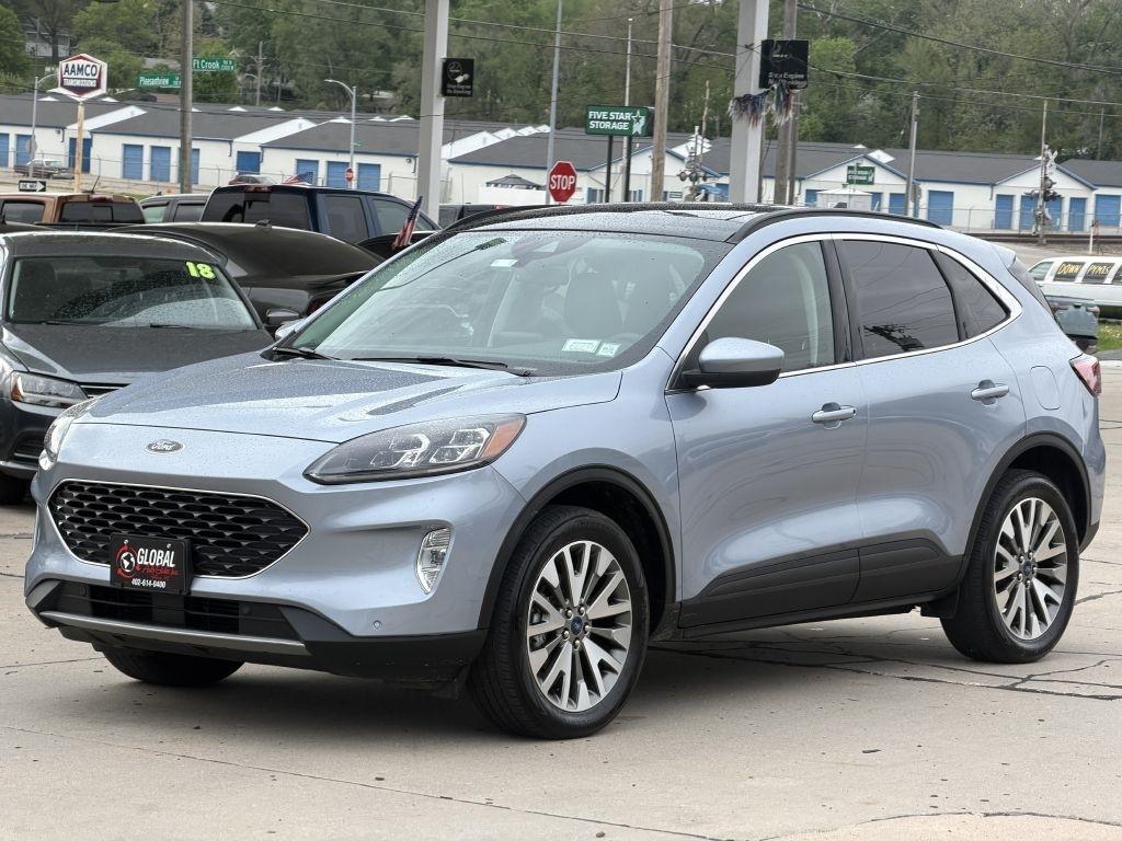Ford Escape Titanium AWD 2022