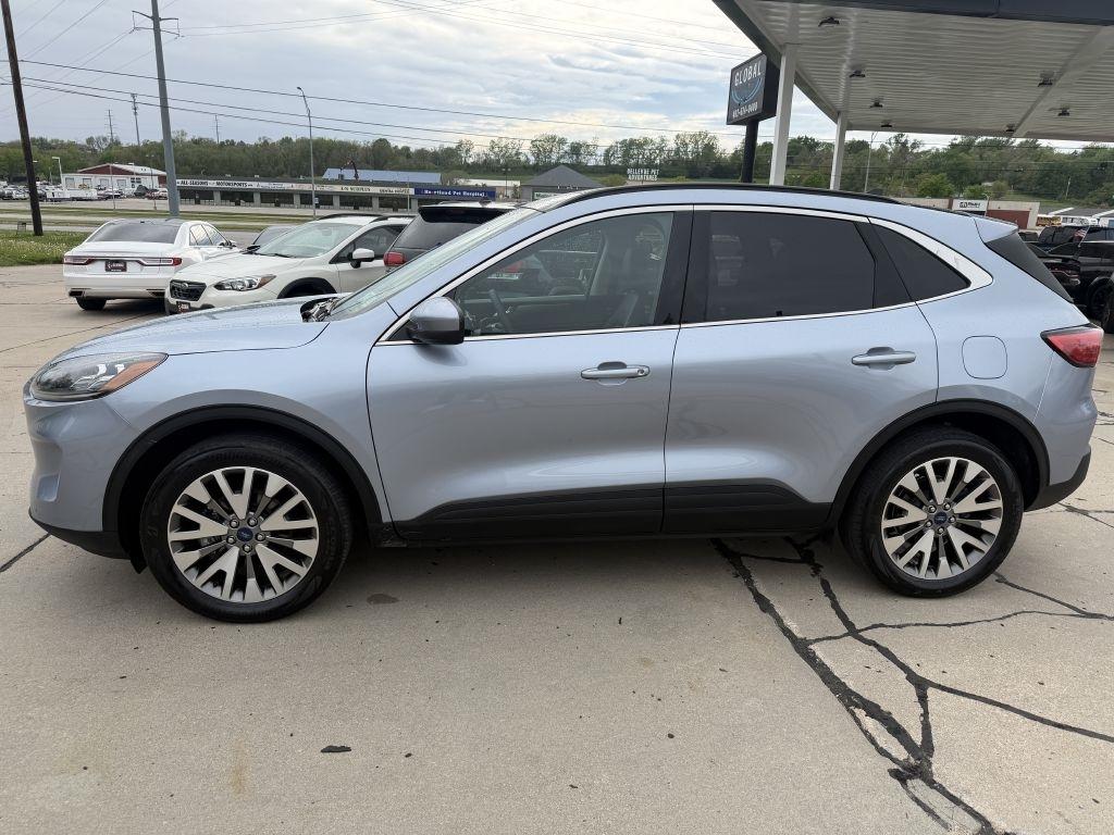 Ford Escape Titanium AWD 2022