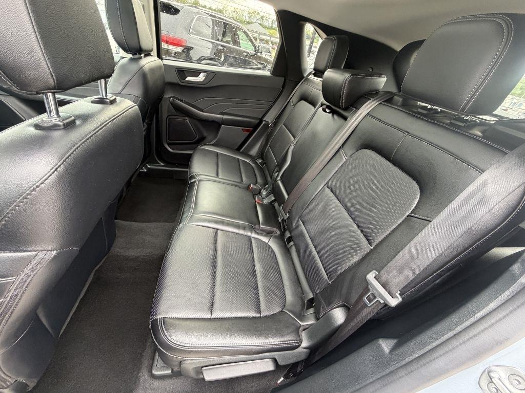 Ford Escape Titanium AWD 2022