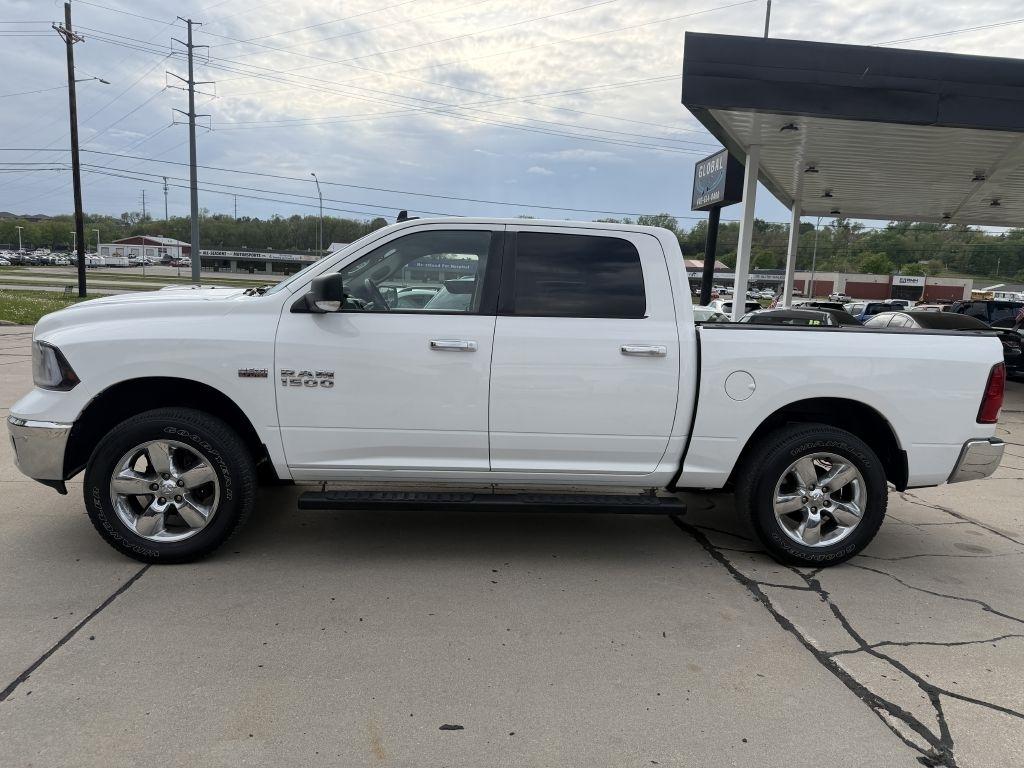 RAM 1500 Big Horn 4x4 Crew Cab 5'7" Box 2017