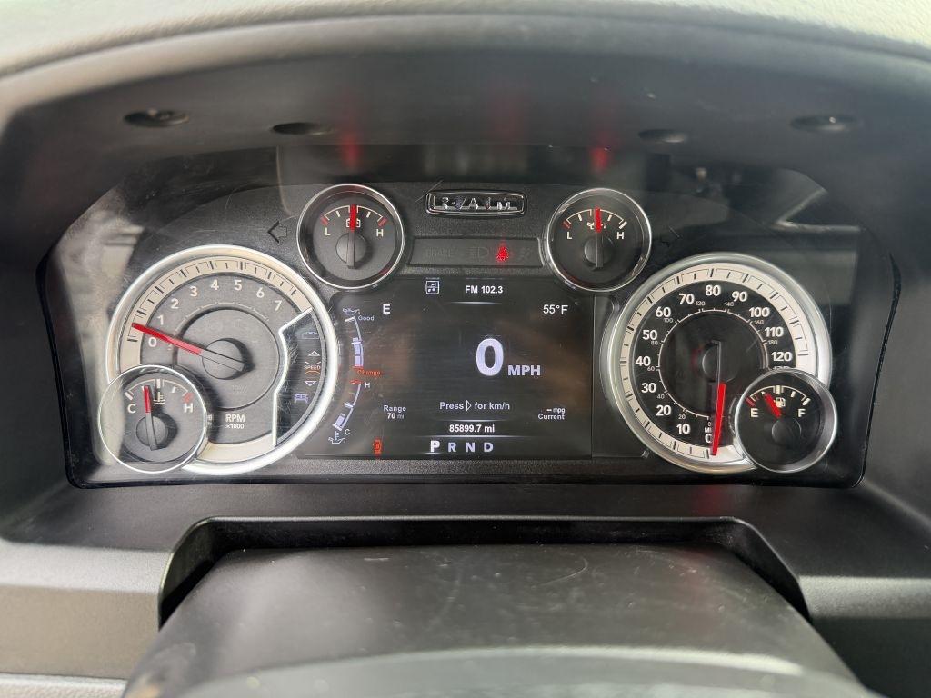 RAM 1500 Big Horn 4x4 Crew Cab 5'7" Box 2017