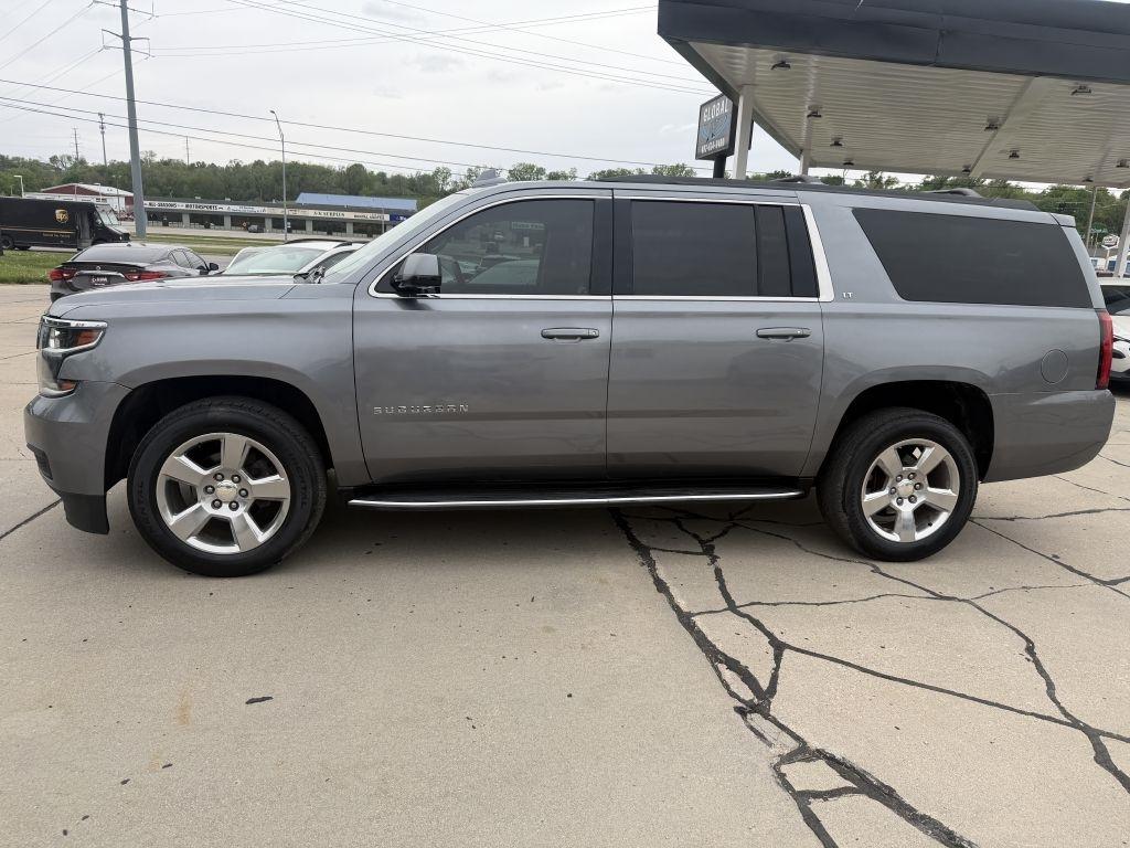 Chevrolet Suburban 4WD 4dr 1500 LT 2018