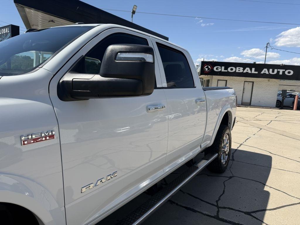 RAM 2500 Tradesman 4x4 Crew Cab 6'4" Box 2023