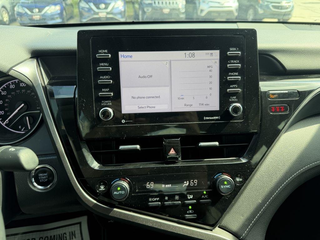 Toyota Camry SE Auto AWD (Natl) 2022