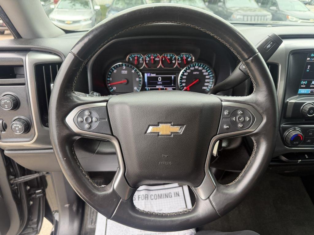 Chevrolet Silverado 1500 4WD Crew Cab 143.5" LT w/1LT 2017