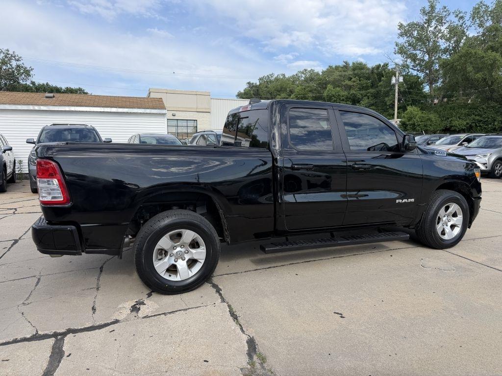 RAM 1500 Big Horn 4x4 Quad Cab 6'4" Box 2023