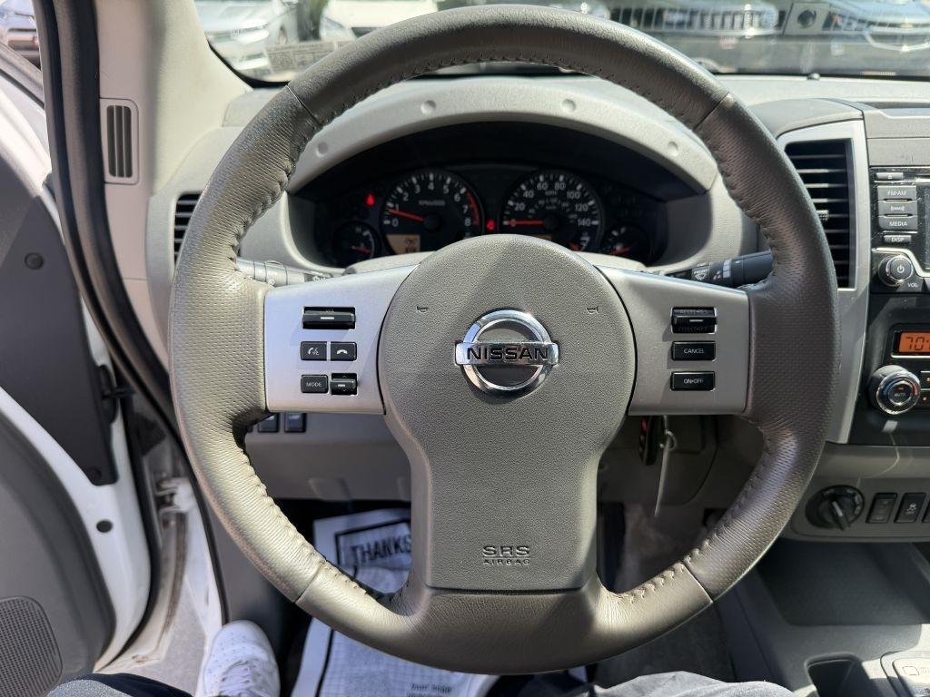 Nissan Frontier 2017.5 Crew Cab 4x4 SV V6 Auto 2017