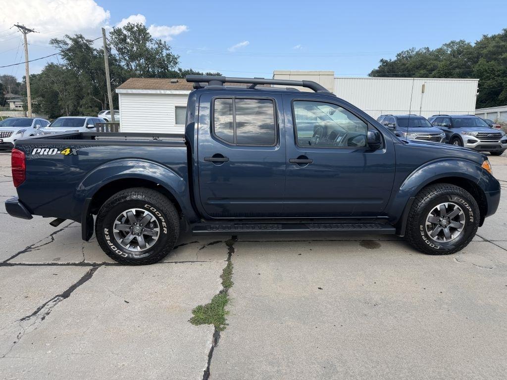Nissan Frontier Crew Cab 4x4 PRO-4X Auto 2020