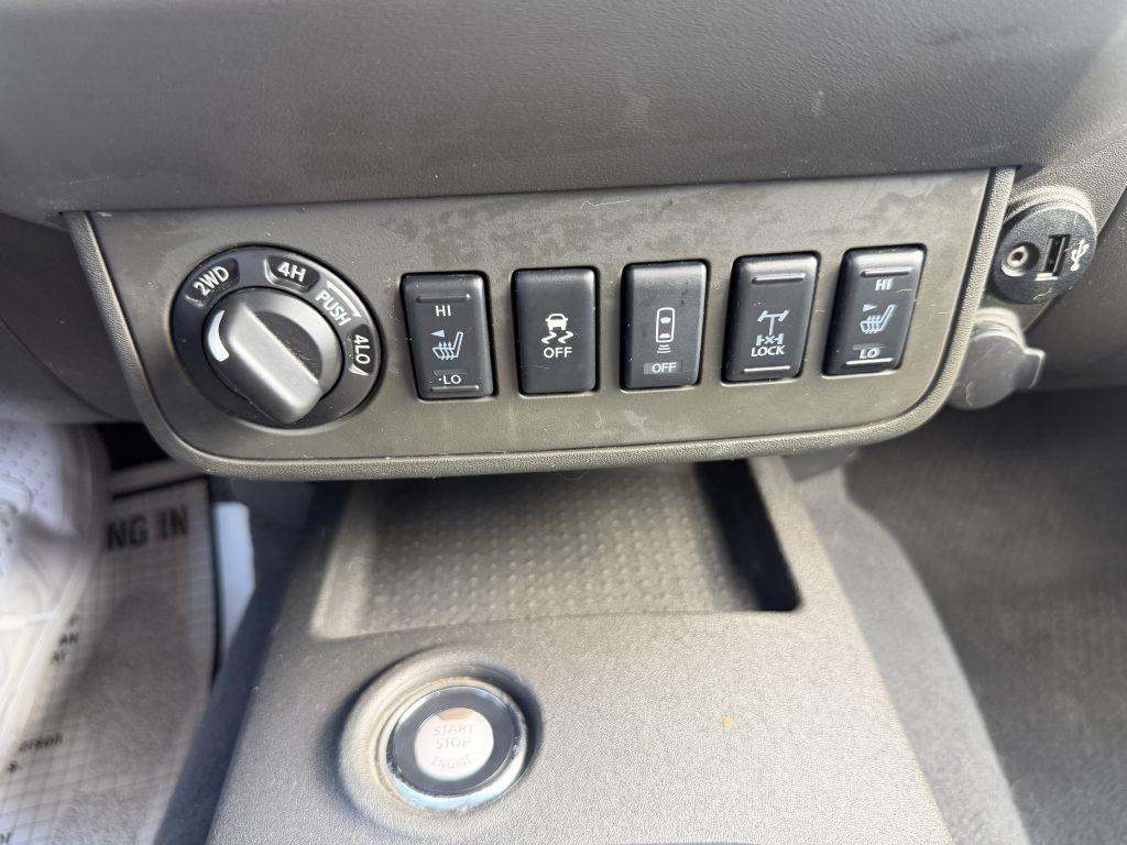Nissan Frontier Crew Cab 4x4 PRO-4X Auto 2020