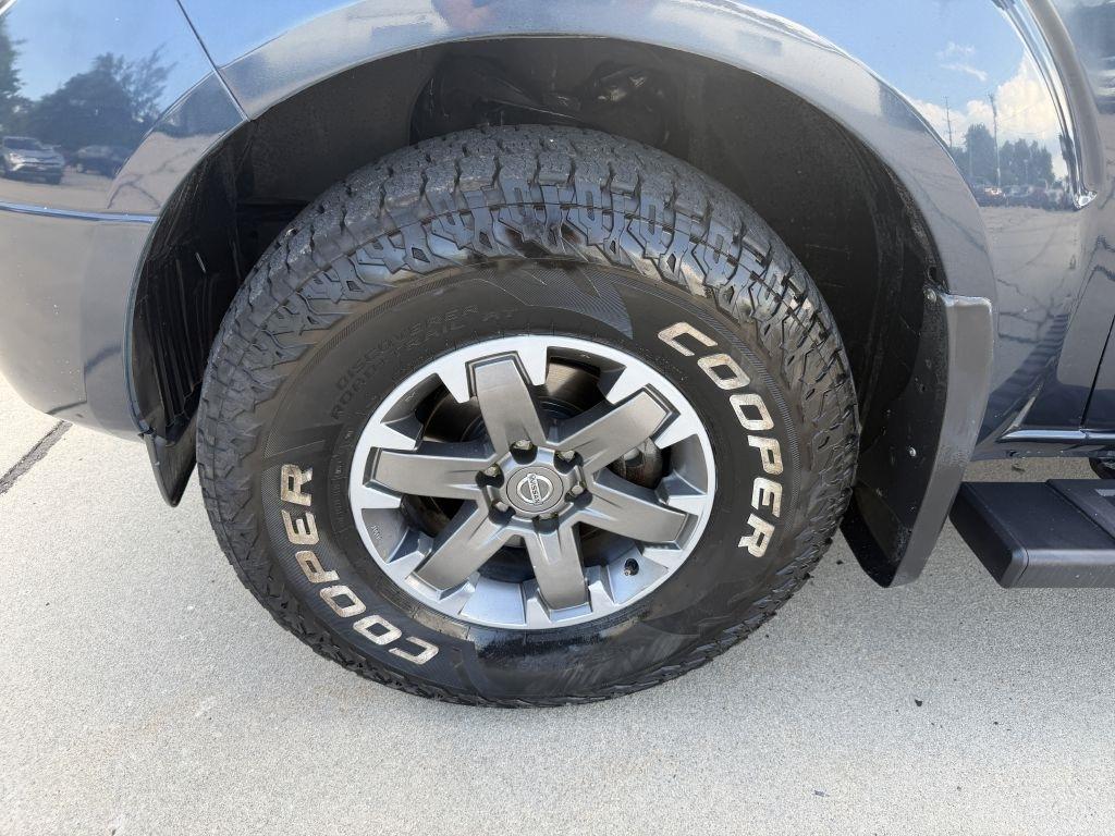 Nissan Frontier Crew Cab 4x4 PRO-4X Auto 2020