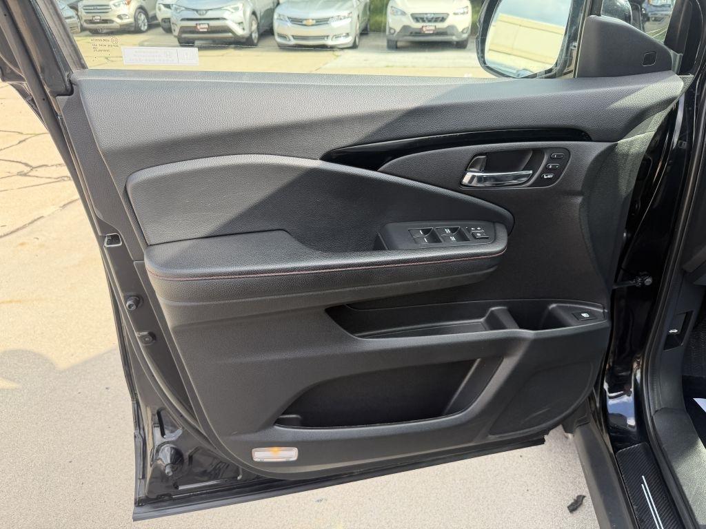 Honda Ridgeline Black Edition AWD 2022