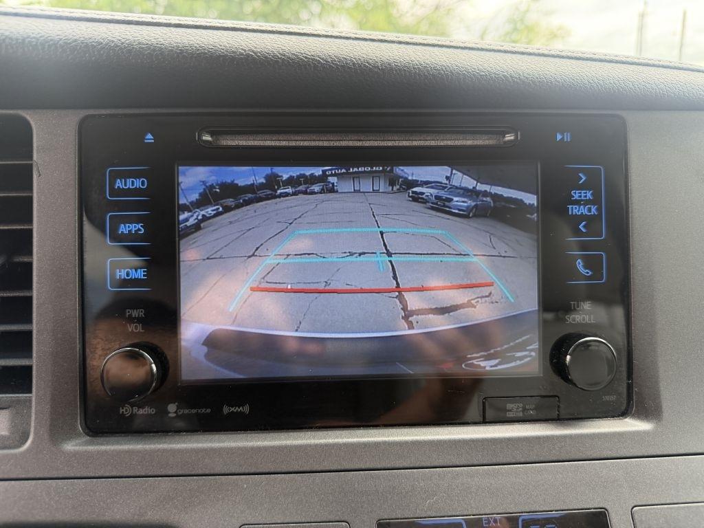 Toyota Sienna Limited Premium AWD 7-Passenger (Natl) 2017