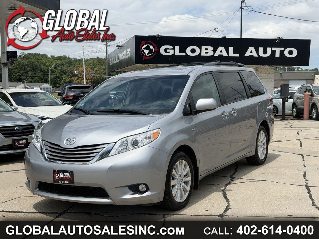 Toyota Sienna Limited Premium AWD 7-Passenger (Natl) 2017