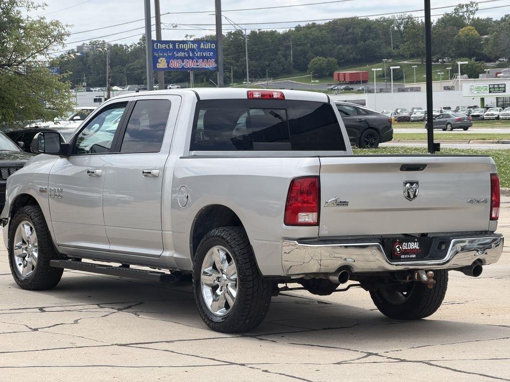 RAM 1500 4WD Crew Cab 140.5" Big Horn 2016