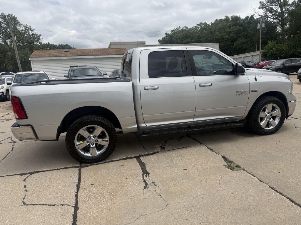 RAM 1500 4WD Crew Cab 140.5" Big Horn 2016