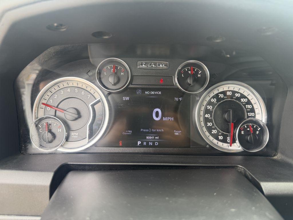 RAM 1500 4WD Crew Cab 140.5" Big Horn 2016