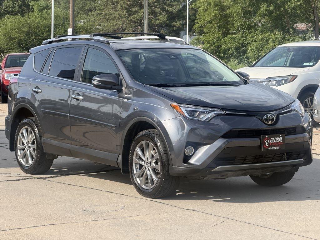 Toyota RAV4 Limited AWD 2018