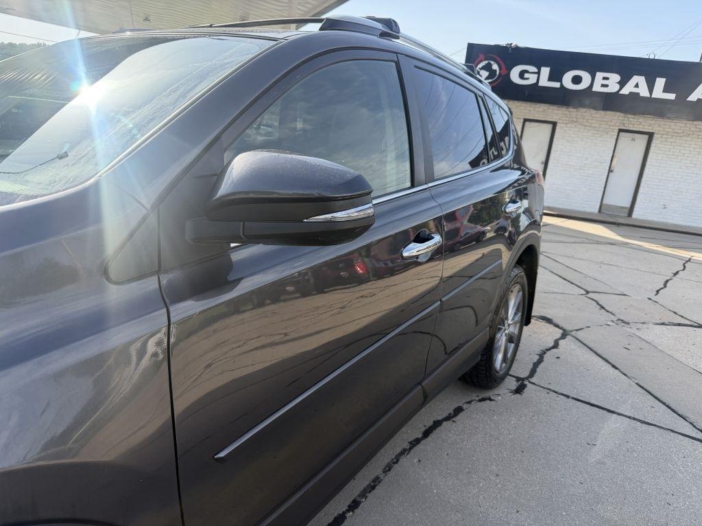 Toyota RAV4 Limited AWD 2018
