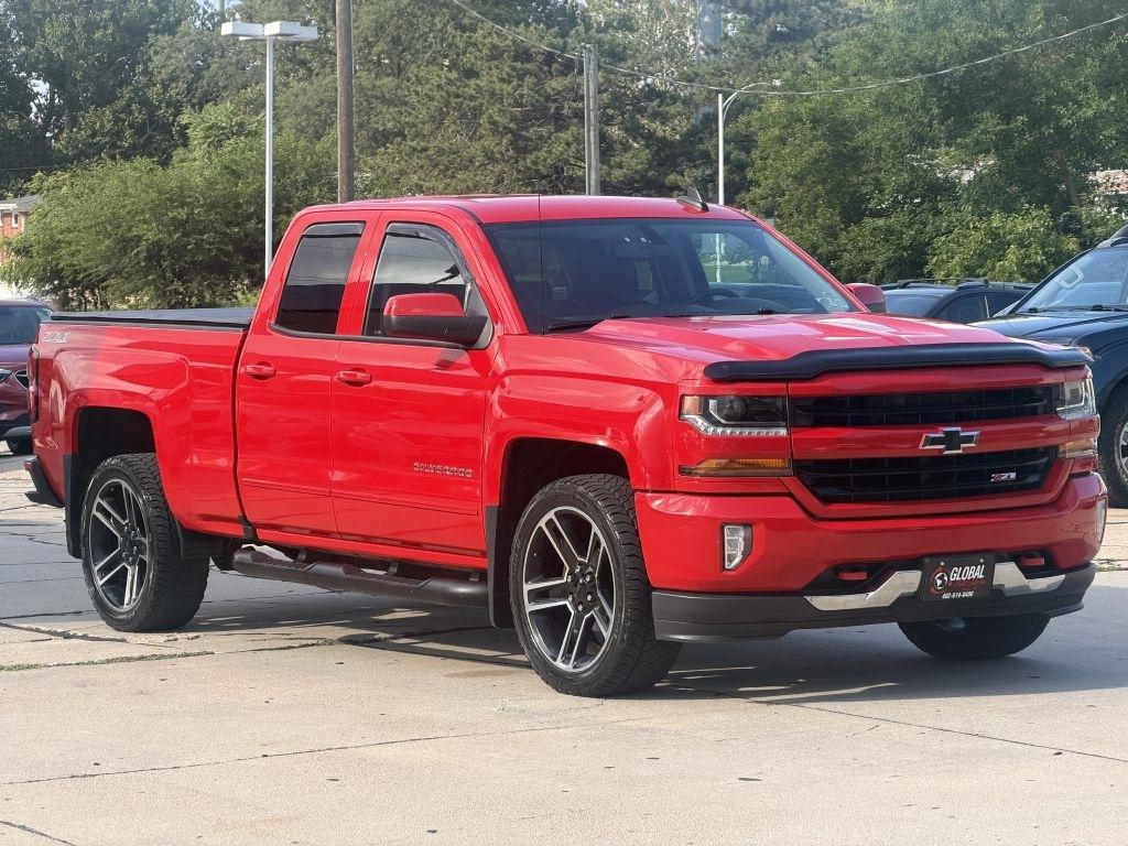 Chevrolet Silverado 1500 LT Double Cab 4WD 2017
