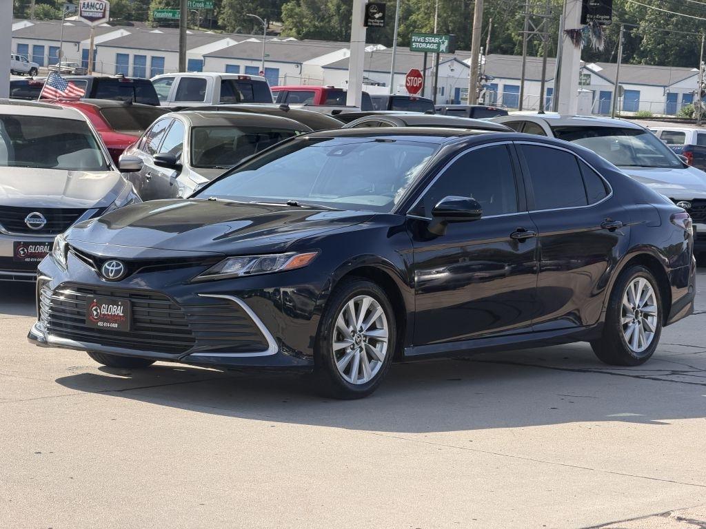 Toyota Camry LE AWD 2021