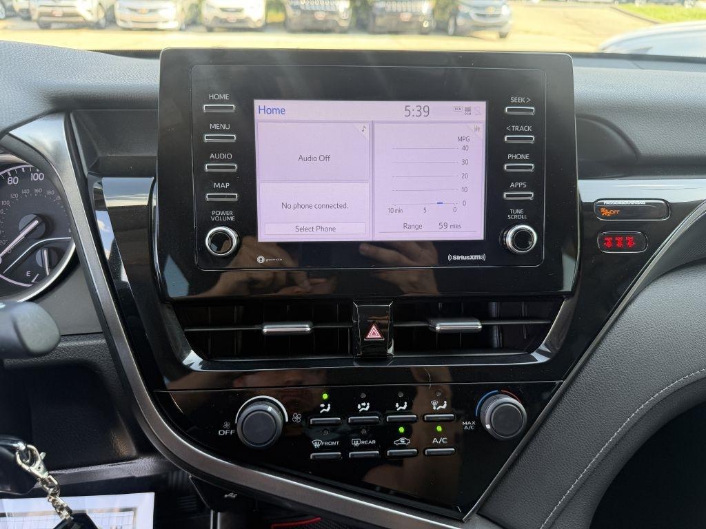 Toyota Camry LE AWD 2021