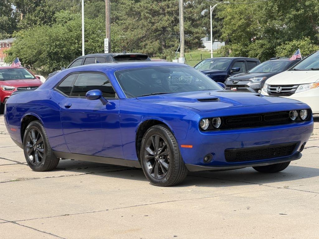 Dodge Challenger SXT AWD 2022