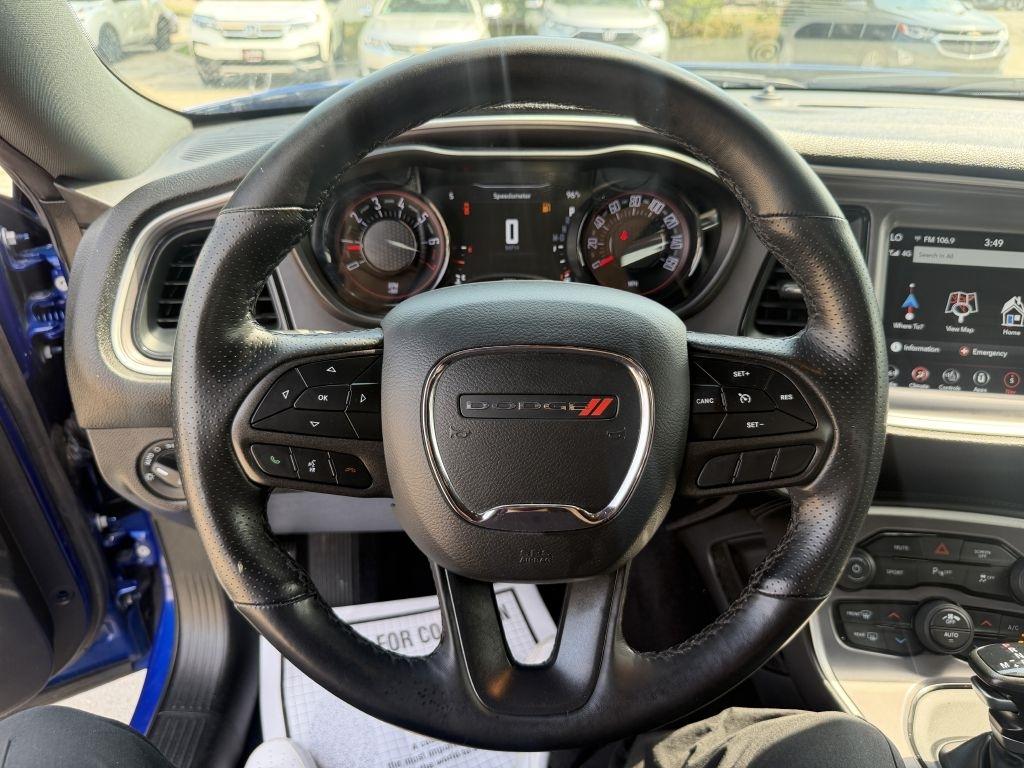 Dodge Challenger SXT AWD 2022
