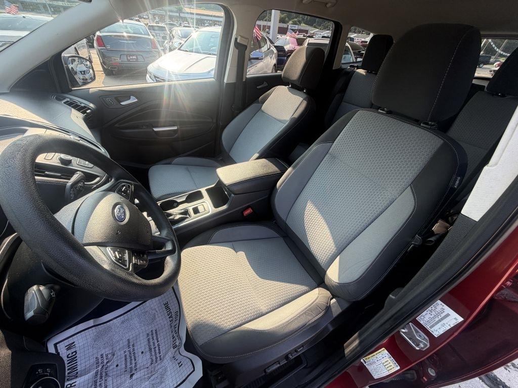 Ford Escape SE FWD 2017