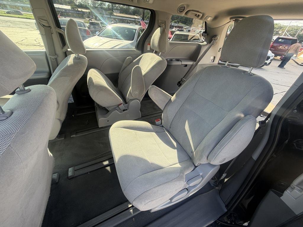 Toyota Sienna L 7-Passenger 2020